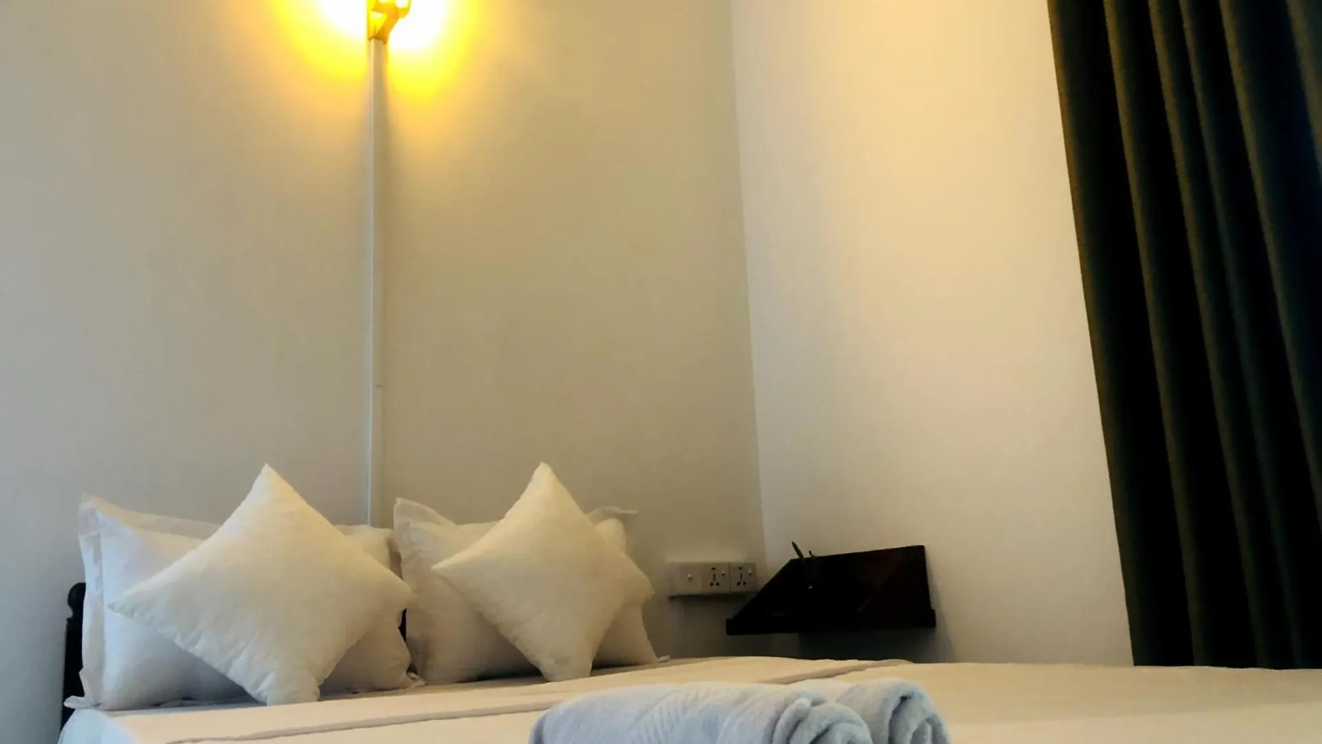 Ξενοδοχείο Jaya Villa - Near Airport Νεγκόμπο