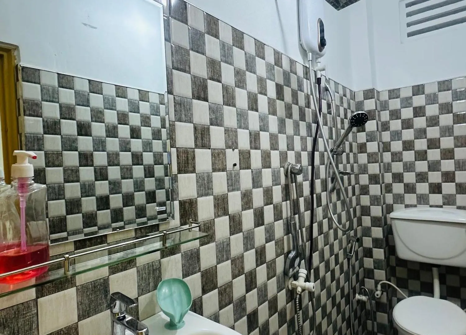 Jaya Villa - Near Airport Νεγκόμπο