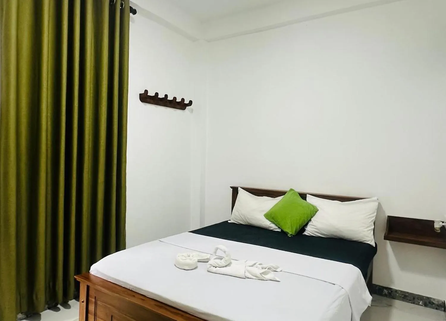 Hotel Jaya Villa - Near Airport Negombo